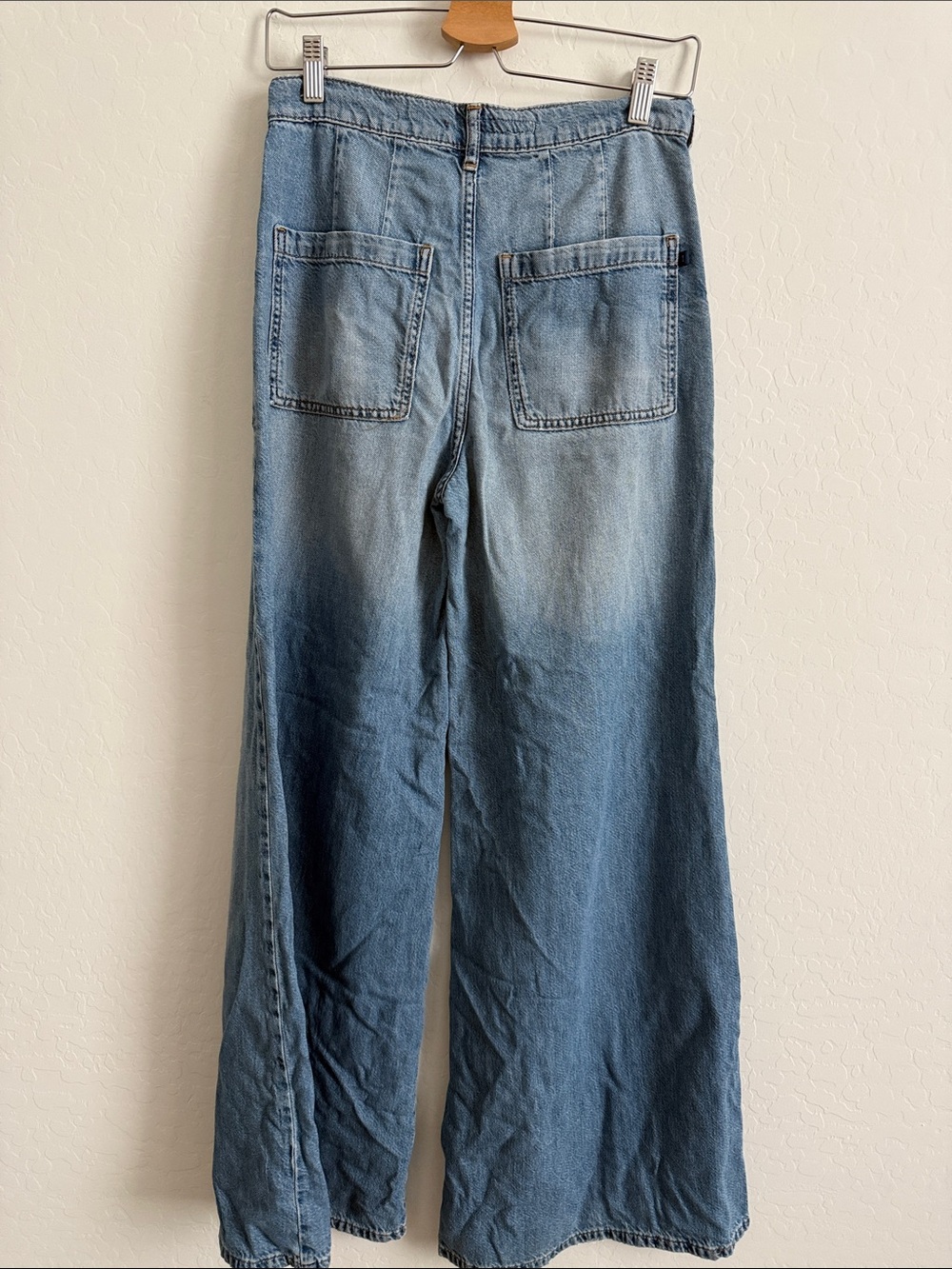 Pilcro The Jane High-Rise Wide-Leg Jeans Sz 26 - Picture 7 of 12